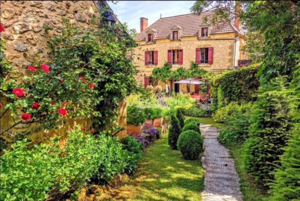 La Forge, Le Banquet Aux Eyzies Villa Les Eyzies Ngoại thất bức ảnh